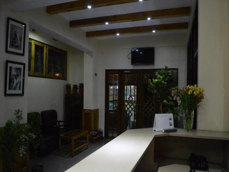Treebo Trend The Pinewood Hotel Darjeeling  Ngoại thất bức ảnh
